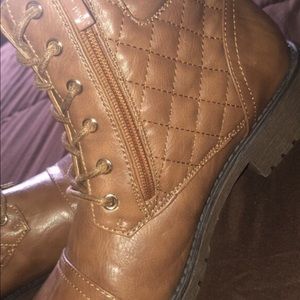 Brown short boots